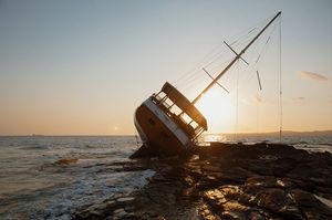 How To Survive A Sinking Ship 